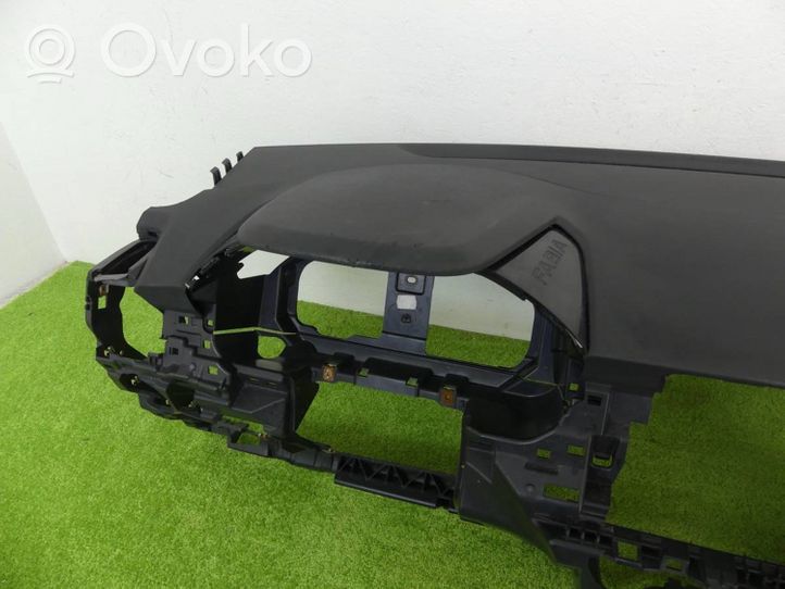 Skoda Fabia Mk4 (6VA) Dashboard 6vb857091