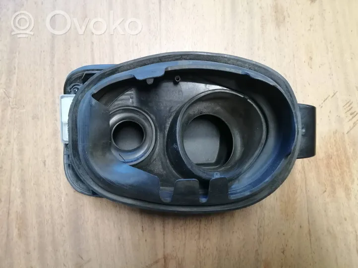 BMW 5 G30 G31 Sportello del serbatoio del carburante 7391833