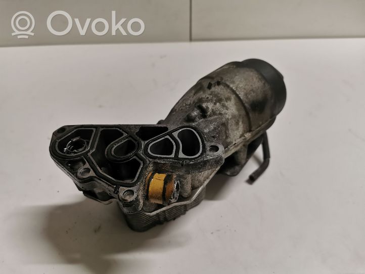 Volvo S60 Oil filter mounting bracket 