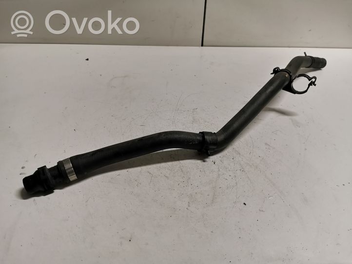 BMW 3 F30 F35 F31 Moottorin vesijäähdytyksen putki/letku 9208184