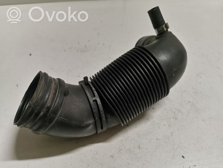 Volkswagen Polo Tube d'admission d'air 6Y0129684B