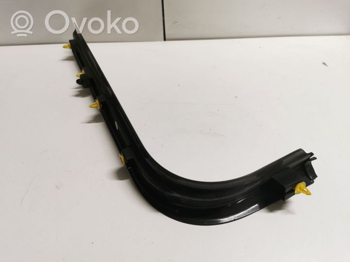 Volvo S40 Garniture marche-pieds avant 8641785