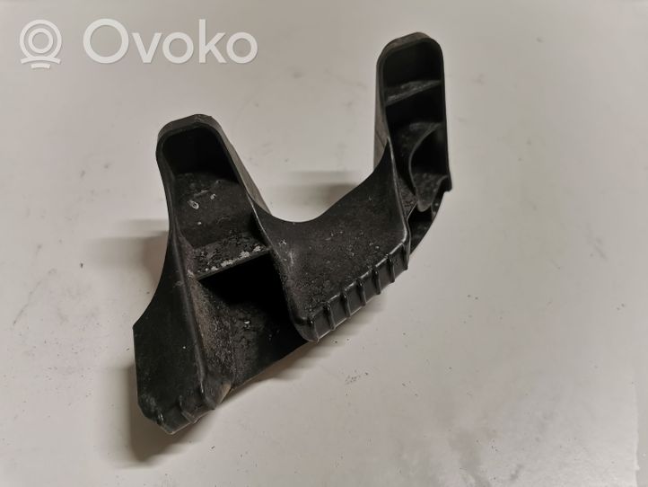 Subaru Outback (BS) Support de pare-chocs arrière C12010065