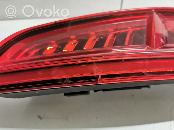 Audi Q5 SQ5 Lampy tylnej klapy bagażnika 