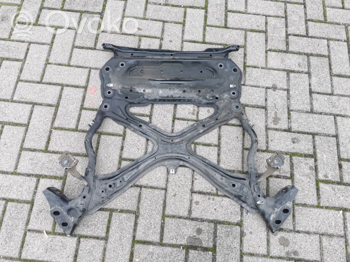 Audi A4 S4 B9 Rama pomocnicza przednia 8W1399347G