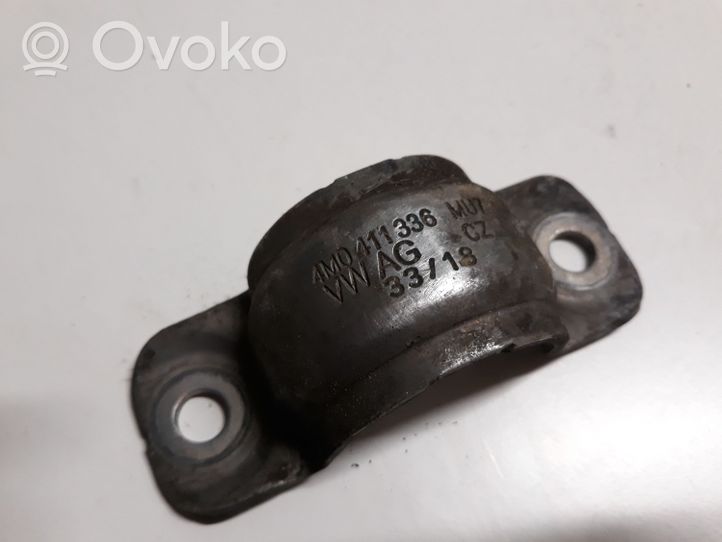 Audi Q7 4M Halterung Stabilisator vorne 4M0411336