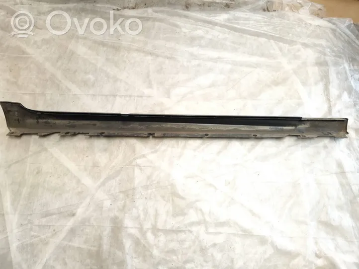 BMW 5 G30 G31 Sill 8064743