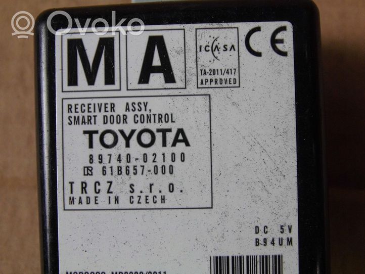 Toyota Auris E180 Oven ohjainlaite/moduuli 8974002100