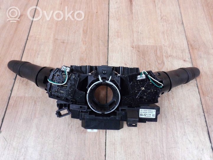 Mitsubishi Outlander Leva/interruttore dell’indicatore di direzione e tergicristallo 8617A5168600A739