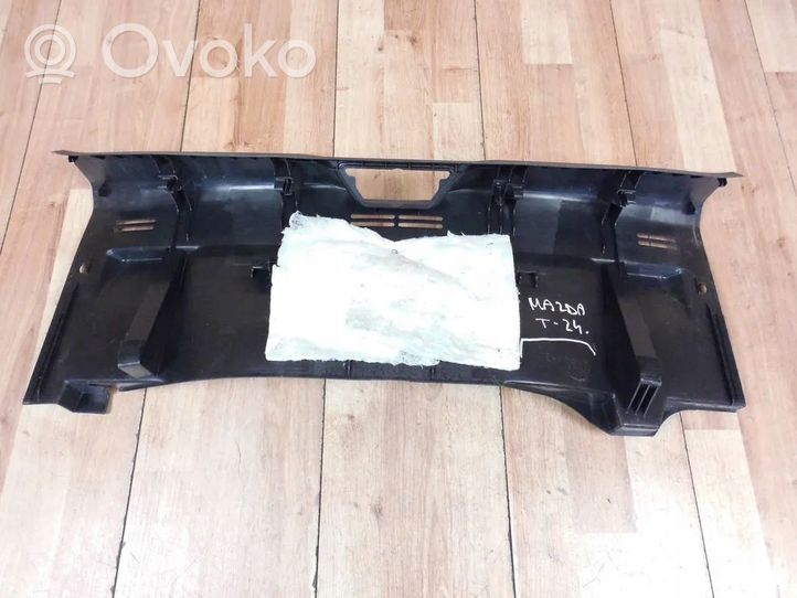 Mazda CX-3 Rivestimento di protezione sottoporta del bagagliaio/baule D10E6889X