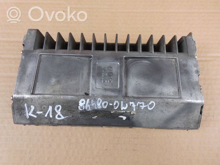 Toyota Land Cruiser (J200) Amplificatore 862800W770