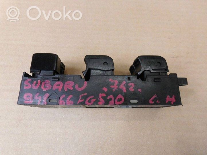 Subaru Forester SH Przełącznik / Przycisk otwierania szyb 83071SC080