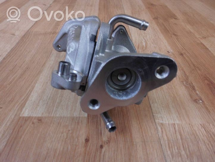 Toyota Yaris XP210 EGR-venttiili F301015350