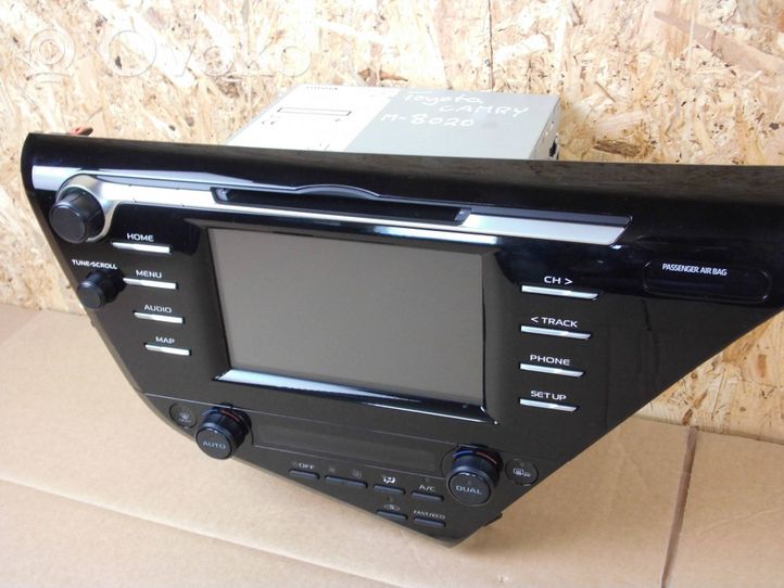 Toyota Camry VIII XV70  Radio/CD/DVD/GPS-pääyksikkö 8614033C80