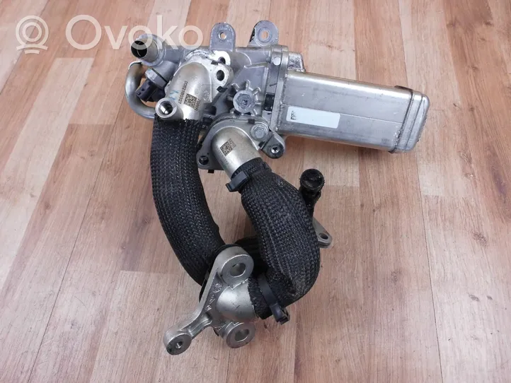 Nissan Navara D23 EGR-venttiili/lauhdutin 147355889R