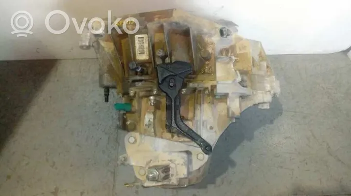 Nissan Pulsar Mechaninė 5 pavarų dėžė TL4131