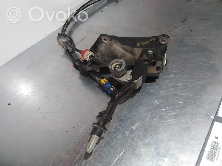 Nissan Qashqai Levier de changement de vitesse 20609939