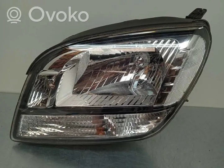 Chevrolet Orlando Lampa przednia 95025585