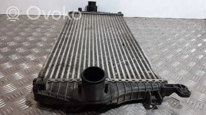 KIA Carens II Chłodnica powietrza doładowującego / Intercooler 