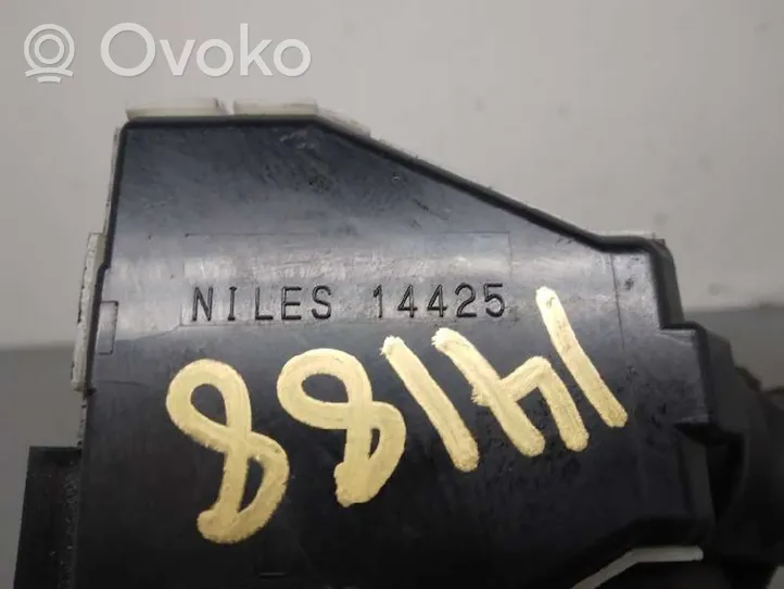 Nissan Qashqai+2 Mittariston valaistuksen säätökytkin NILES14425