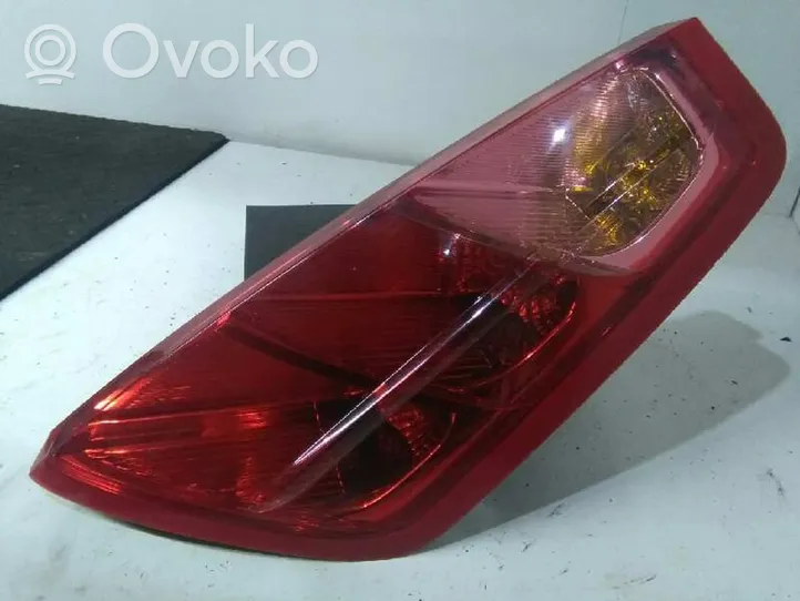 Fiat Grande Punto Lampa tylna 