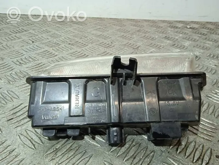 Renault Captur Priekinis posūkio žibintas 266059493R