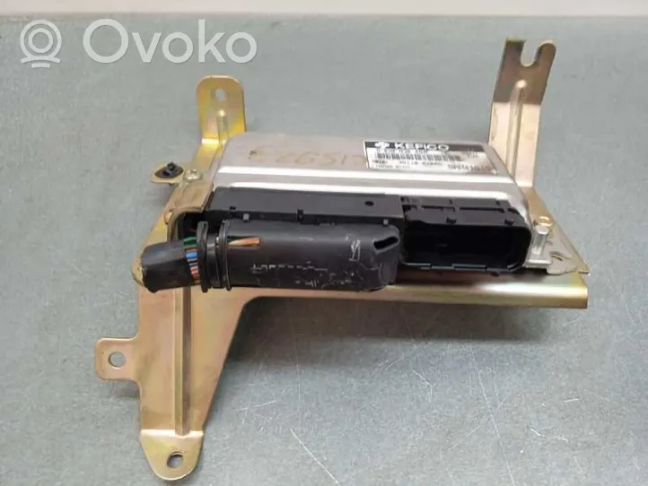 KIA Picanto Sterownik / Moduł ECU 3911002045