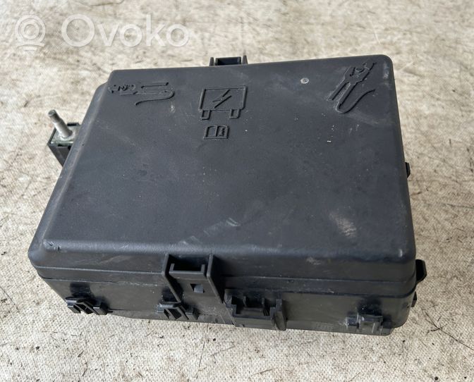 Lancia Thema Module de fusibles P68081219AB