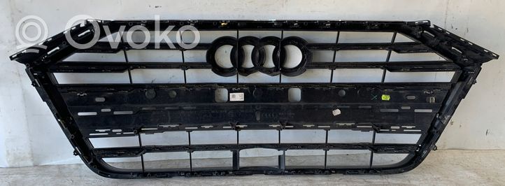 Audi A8 S8 D5 Etupuskurin ylempi jäähdytinsäleikkö 4N0853651