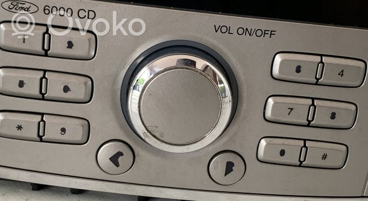 Ford Mondeo MK IV Panel / Radioodtwarzacz CD/DVD/GPS 8M5T18C815AB