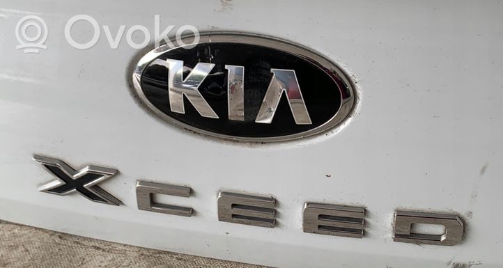 KIA Xceed Apdaila galinio dangčio 87311J7CA0