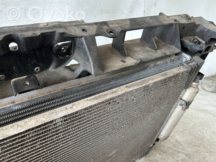 Nissan Maxima A35 Dzesēšanas šķidruma radiators 92100ZN50B