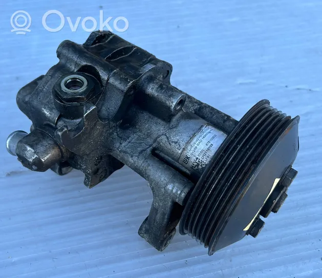 BMW X5 E70 Power steering pump 678100802