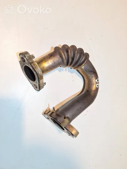 Volkswagen Tiguan EGR valve line/pipe/hose 03P131521E