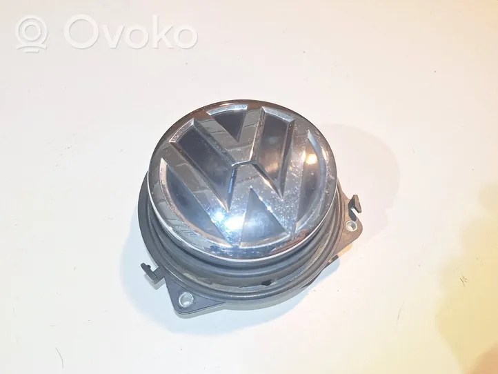 Volkswagen Golf VII Ручка задней крышки 5G6827469F