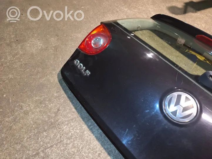 Volkswagen Golf V Tylna klapa bagażnika LC9Z