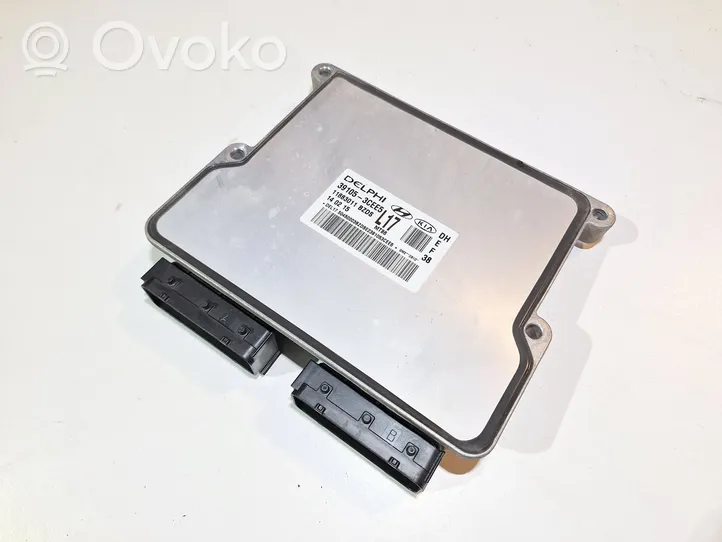 Hyundai Genesis Calculateur moteur ECU 391053CEE5