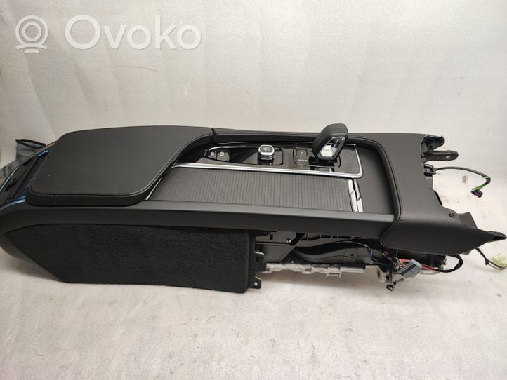 Volvo S90, V90 Keskikonsoli 31694207