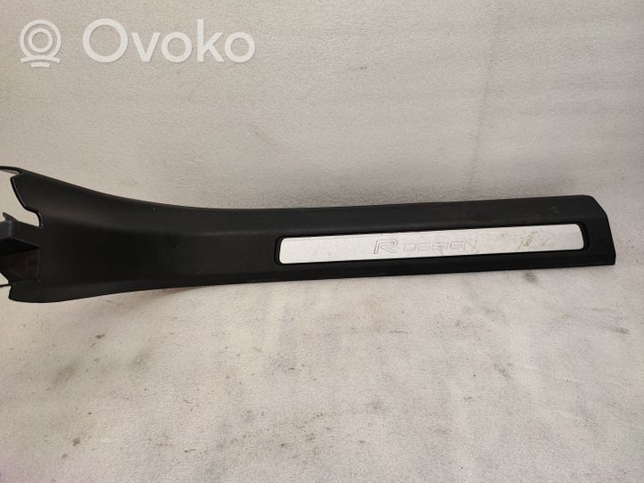 Volvo XC60 Etuoven kynnyksen suojalista 3144801