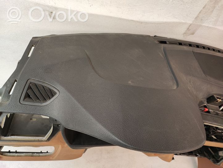 BMW 3 F30 F35 F31 Tableau de bord 34089138A