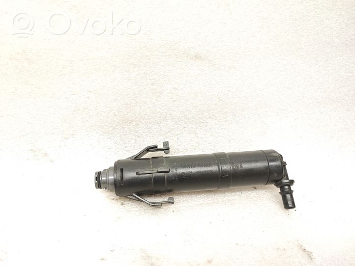 Volkswagen Touran III Headlight washer spray nozzle 5TA955104