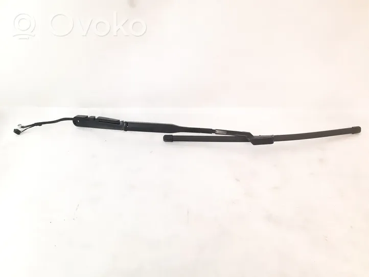 Volvo XC60 Windshield/front glass wiper blade 