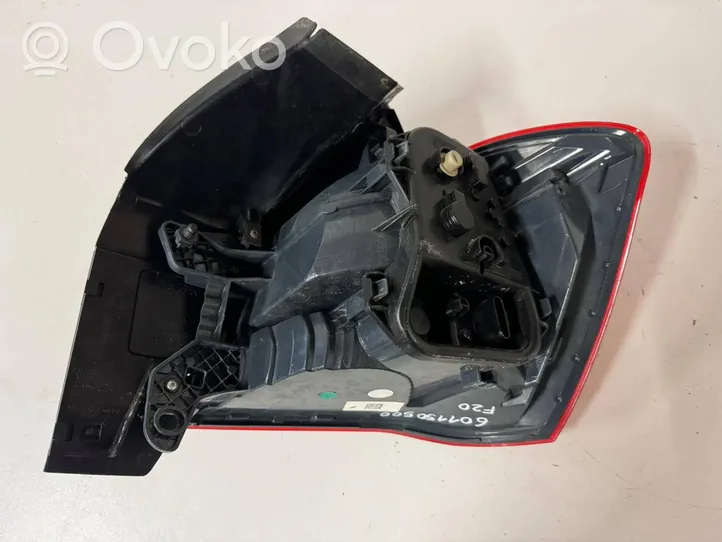 BMW 1 F20 F21 Set di luci posteriori 161843525