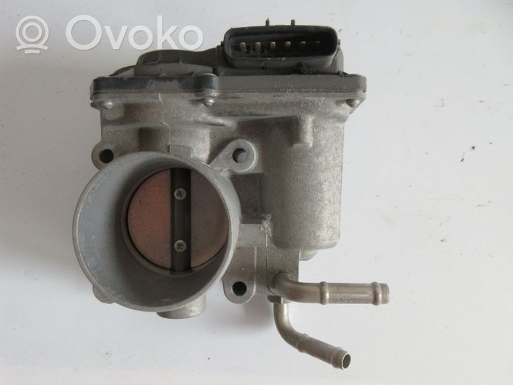 Toyota Auris E180 Droselinė sklendė 2203047010