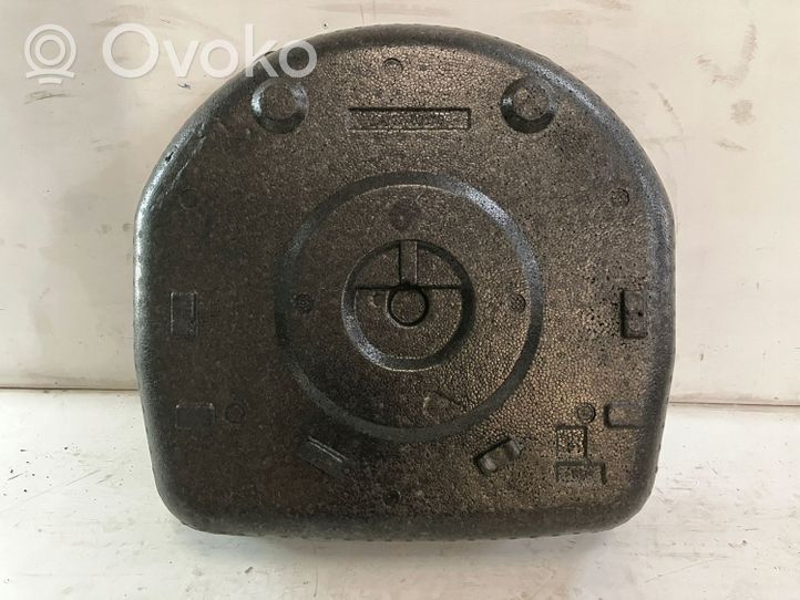 Toyota Auris E180 Staufach Ablagefach im Kofferraum 6477702170