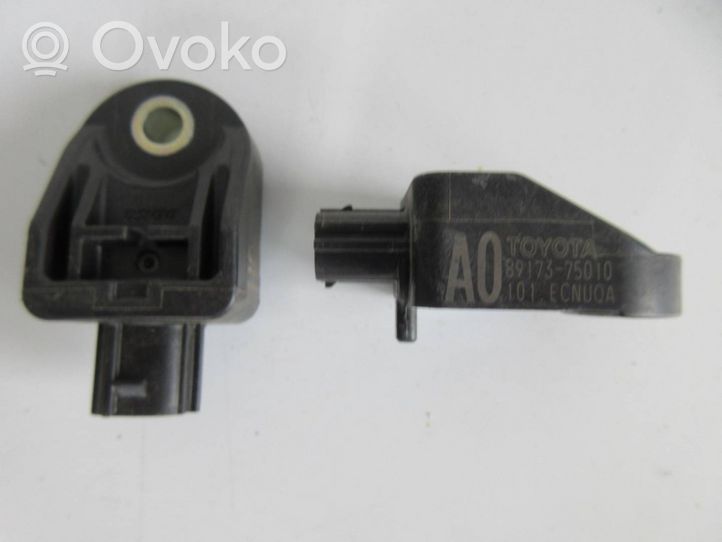 Toyota Prius (XW30) Airbag deployment crash/impact sensor 8917375010