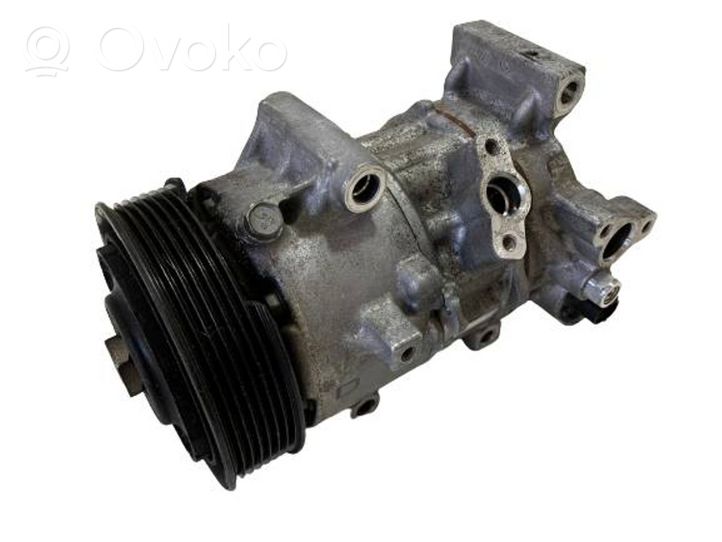 Toyota RAV 4 (XA40) Ilmastointilaitteen kompressorin pumppu (A/C) 4472807951