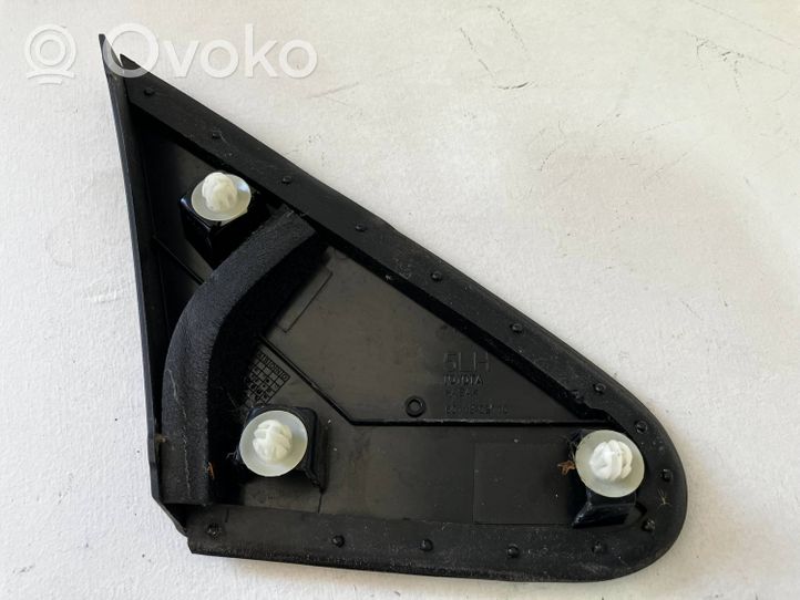 Toyota Auris E180 Rivestimento parafango (modanatura) 6011802110