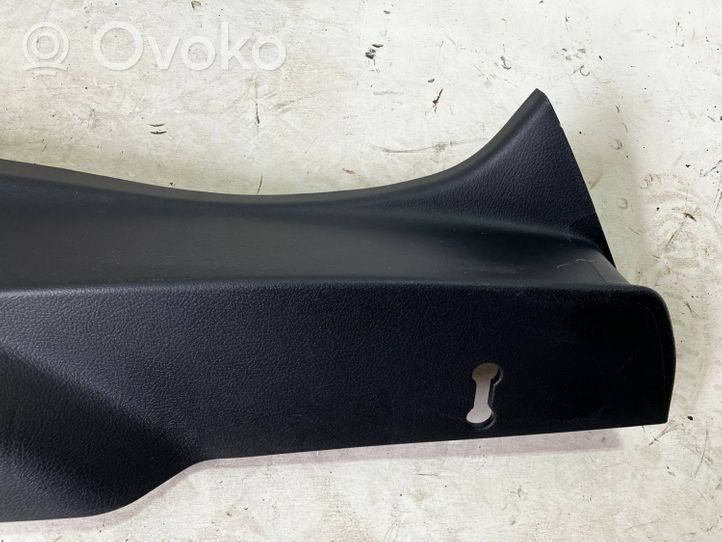 Toyota Auris E180 Takaoven kynnyksen suojalista 6255102340