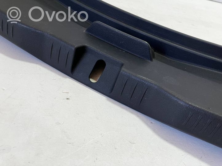 Toyota Auris E180 Rivestimento di protezione sottoporta del bagagliaio/baule 6471602120